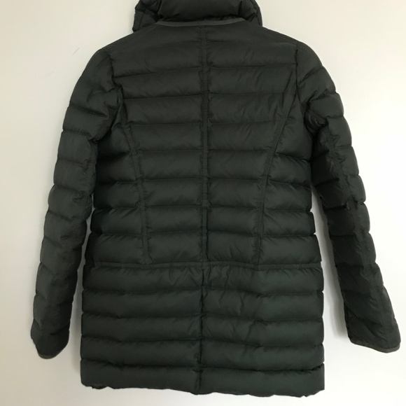 JNBY Dark Green Lightweight Matte Puffer size MEDIUM - Picture 8 of 8